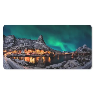 Produktbild von MuchoWow® Mauspad Mousepad Nordlicht - Island - Schnee - Dorf - Grün - Berge 60x30 cm - Mousepads - Maus Mat - Pad - Mausunterlage - Nachhaltig