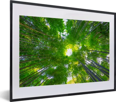 Produktbild von MuchoWow® MuchoWow® Gerahmtes Poster Baumkronen im Arashiyama-Bambuswald 40x30 cm - Poster mit zchwarzem Bilderrahmen - Bilderrahmen - Poster im Rahmen