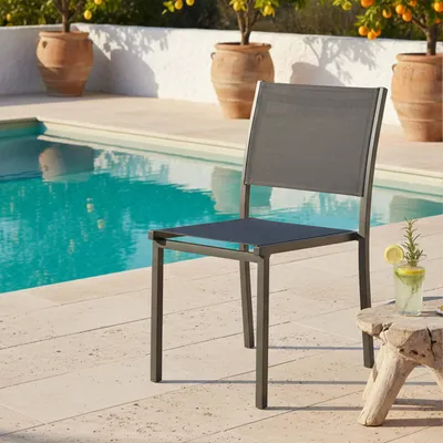 Produktbild von Grauer Aluminium-Gartenstuhl mit Textilene - Oviala Nice
