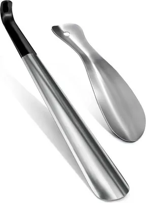 Productafbeelding van Famanu schoenlepels, metaal, 2 stuks, 42 cm lang, met zwarte handgreep - 1 schoenlepel, 19 cm lang, met haak in zilver