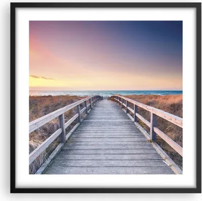 Produktbild von Gerahmtes Poster - Schwarzer Rahmen - Weg Meer Brücke - 50x50 cm - Wand Bild - Wanddeko - Wandbilder - Kunstposter - Wandposter - Bilderrahmen - Bilder - Kunstdruck - Wanddekoration - P2BAC50x50-4948