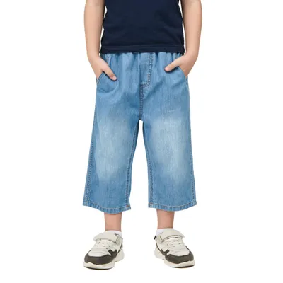 Produktbild von Jeansshorts für Jungen - Modell Rybaczki - Hellblau - Bequem - 100% Baumwolle - Praktische Taschen Größe  134,  Weike 9 Jahre