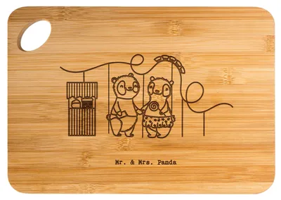 Produktbild von Mr. & Mrs. Panda Schneidebrett Pandas Freizeitpark besuchen - Transparent - Geschenk, Frühstücksbrett, jausenbrett, Achterbahn fahren, holzfrühstücksbrett, Holzbrett