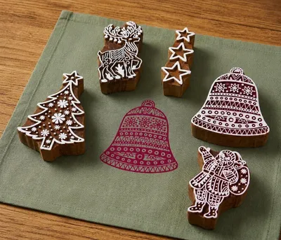 Produktbild von Set mit 5 Holzstempeln mit weihnachtlichen Motiven für Bastelarbeiten