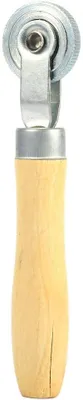 Produktbild von Reparaturroller für Schläuche und Reifen mit Holzgriff, Werkzeugset zum Aufbringen von Reifenflicken