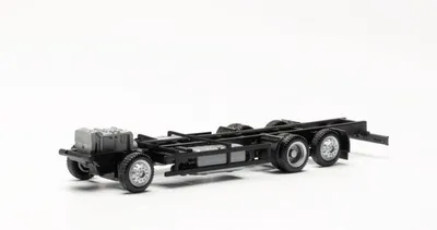 Produktbild von Herpa 085601 - 1/87 Teileservice LKW-Fahrgestell Volvo Volumenzug 7,82m,2 Stück
