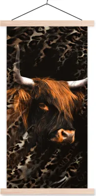 Produktbild von MuchoWow® Textilposter Schottisches Hochlandrind - Pantherdruck - Schwarz 60x120 cm mit holzfarbenen Rahmen - Holz