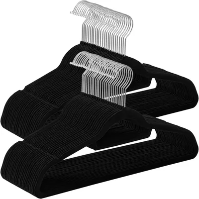 Obrázek produktu pro SONGMICS Sametová ramínka černá 50ks, otočný háček stříbrná 43x22x0,6cm