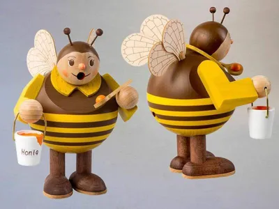 Zdjęcie produktu dla Figurka palacza pszczoła wysokość 15cm NOWOŚĆ