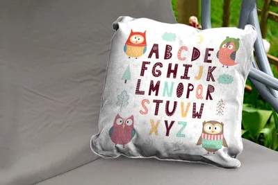 Produktbild von MuchoWow® Outdoor Kissen - Illustration Alphabet mit Eulen - 60x60 cm - Wetterfest - Lounge Kissen - Dekoration - Schlaf Kissen