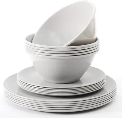 Produktbild von Plastik-Set für 6 Personen, 20 cm und 25 cm Teller, 1000 ml Komme, gelb, 18 Stück