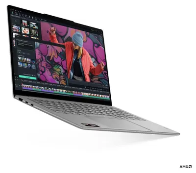 Produktbild von Lenovo Yoga Slim 7 14AKP10, Luna Grey, 14 Zoll, AMD Ryzen AI 5 330, 16 GB, 512 GB SSD, AMD Radeon 820M Notebook