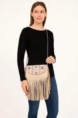 Produktbild von Umhängetasche Apache mit Fransen im Ethno-Look von collezione alessandro
