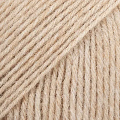 Produktbild von Drops Fabel Sockengarn 123 Erdnuss Uni - Weich & Waschmaschinenfest