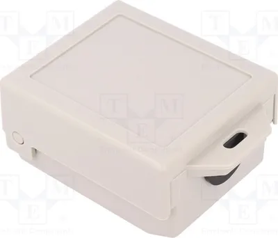 Obrázok produktu pre 1x Kryt: univerzálny, rozmer X: 79 mm, Y: 91 mm, Z: 45 mm, farba: sivá, počet výstupov: 1, model: GH001G, univerzálny