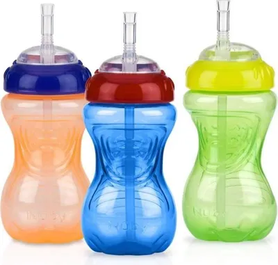 Immagine prodotto di Bicchiere antiversamento Nuby, cannuccia flessibile, Easy Grip, valvola anti-chiusura, 300 ml, confezione da 3 pezzi