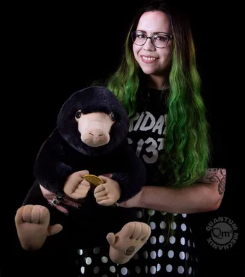 Produktbild von Quantum Mechanix Phantastische Tierwesen Niffler XL Plüschfigur 43 cm QMXFB-0407