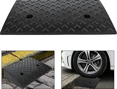 Obrázek produktu pro NAIZY obrubníková rampa sada 2 ks (47 × 31 × 10,5 cm), přenosná, gumová rampa, rampa pro invalidní vozík, auto, motocykl, invalidní vozík, vozík na kolečkách, černá barva