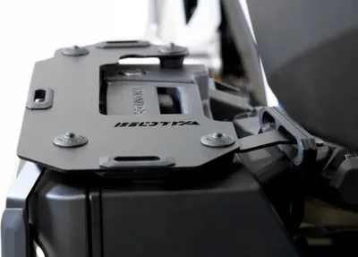 Image de Porte-bagages latéraux ISOTTA en aluminium noir pour HONDA