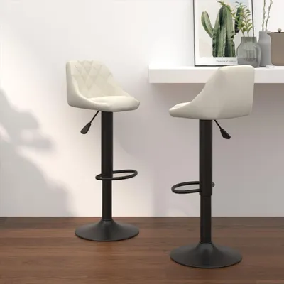 Image de Deux tabourets en velours, couleur crème