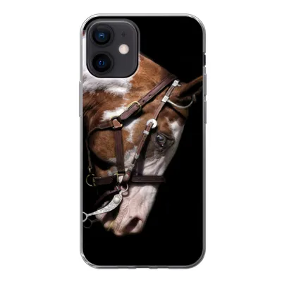 Produktbild von MuchoWow® Handyhülle Schutzhülle Hülle für iPhone 12 Pferd - Halfter - Flecken Silikon Softcase Handy Hülle - Schutzhülle