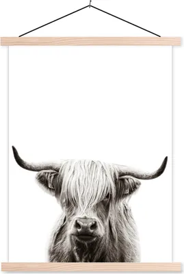Produktbild von MuchoWow® Textilposter Schottisches Hochlandrind - Tiere - Schwarz - Weiß 40x53 cm mit holzfarbenen Rahmen - Schlafzimmer
