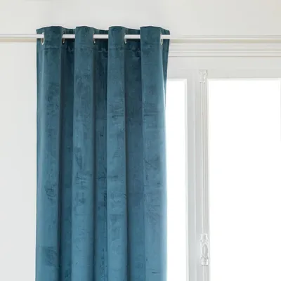 Zdjęcie produktu dla Zasłona zaciemniająca z weluru Thea, 100% zaciemnienia, 140 x 260 cm