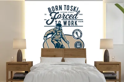 Produktbild von MuchoWow® Fototapete für Wohnzimmer oder Schlafzimmer Wandtapete Vinyl Motivtapete Ski - Wintersport - Jahrgang - 300x300 cm - Wanddekoration