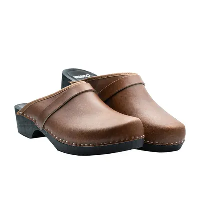 Produktbild von Damen-Holzclogs aus braunem Echtleder mit Riemen – Bequeme Holzpantoletten mit niedrigem Absatz 42