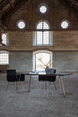 Produktbild von Venture Home Tisch Petra Schwarz
