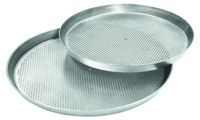 Produktbild von Schneider Backblech für Pizza, aus Aluminium, rund, mit 3mm Lochung, Ø 380mm