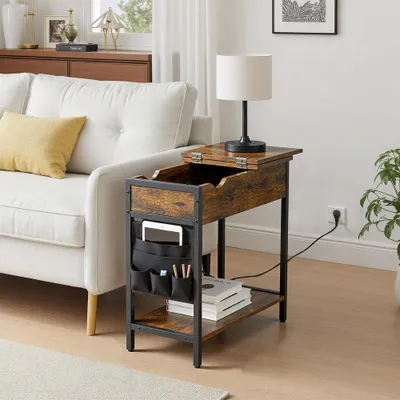 Image de Table de chevet avec prises électriques et ports USB | Style vintage, couleur marron et noir | Dimensions : 31,5 x 60 x 60 cm