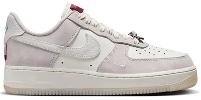 Zdjęcie produktu dla Nike Air Force 1 '07 LX "Sail & Platinum Violet", Größe: 36,5