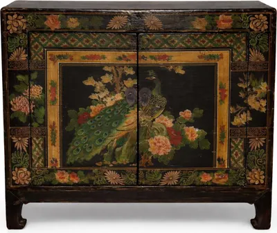 Productafbeelding van Prachtige, antieke Chinese kast, handgeschilderd. Afmetingen: 87 cm breed, 38 cm diep, 73 cm hoog. Chinese kast, traditionele bruidskast, oosterse meubels, Aziatisch