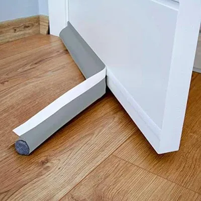 Produktbild von PolkaHome® Zugluftstopper 90 cm: Kälteisolierung unter der Tür, einseitig mit selbstklebender Dichtung, Schutz vor Zugluft und Lärm