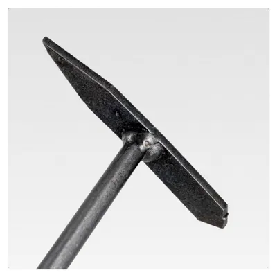 Produktbild von Fugenkratzer aus geschmiedetem Borstahl mit Eschenholzstiel, Gesamtlänge: 149 cm, Klingenmaße: 9,5 x 1,5 cm, geeignet für rückenschonendes Entfernen von Unkraut, Gras und Moos