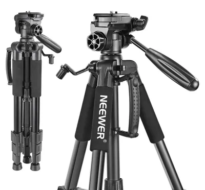 Obrázek produktu pro Přenosný stativ Neewer z hliníkové slitiny, výška 142 cm, s tříosou otočnou hlavou