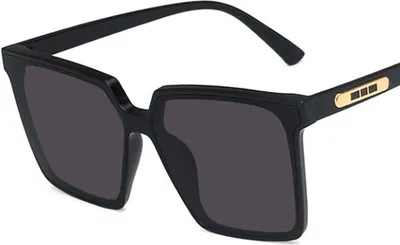 Produktbild von Sonnenbrille aus Kunststoff OK147WZ1
