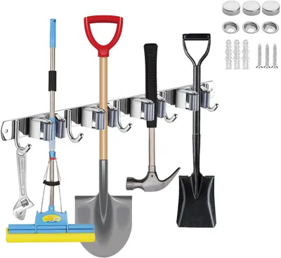 Produktbild von Besenhalter zum Anschrauben – Stahl – 4 Klemmen + 5 Haken – inklusive Klebstoff – für Bad/Küche/Garage