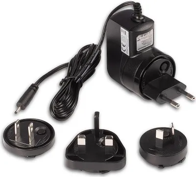 Produktbild von Lindy 73811, 10 W, 100 - 240 V, 50 - 60 Hz, 0,787%, Nicht-modular, Schwarz