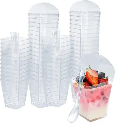 Produktbild von Famanu Dessertbecher 150 ml - Mit Deckeln und Löffeln - 100 Stück - Für Pudding/Mousse/Eis