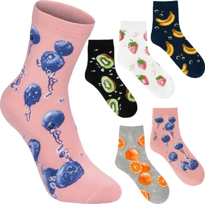 Produktbild von BRUBAKER 5 Paar Damen Socken 36-41 – Bunter Obst Mix – Lustige Früchte Socken mit Blaubeeren, Kiwis, Bananen, Erdbeeren & Orangen – Weich & Kuschelig
