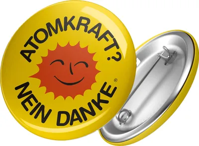 Produktbild von Huuraa Button Atomkraft Nein Danke Geschenk Ansteck Pin Größe 59mm Atomkraft Nein Danke Präsent