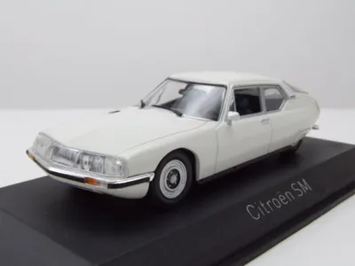 Produktbild von Norev 158521 Citroen SM 1970 weiß 1:43