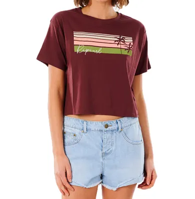 Image de T-shirt court pour femmes Rip Curl, modèle TALLOWS CROP TEE, taille : S, couleurs : bordeaux