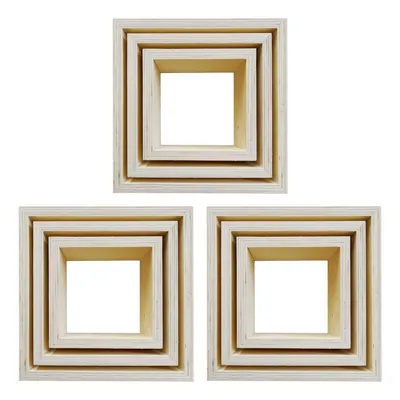Immagine prodotto di 3 blocchi con 3 piccoli ripiani quadrati in legno da 22, 18 e 14 cm