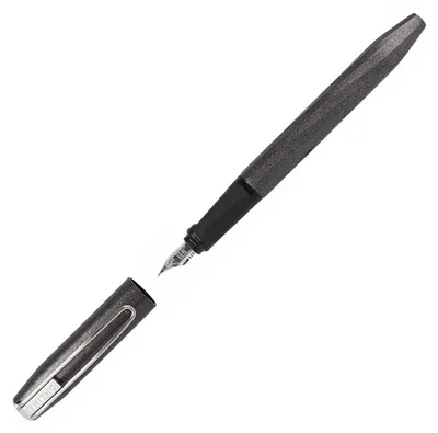 Produktbild von ONLINE Füller Slope Black Feder M metallic