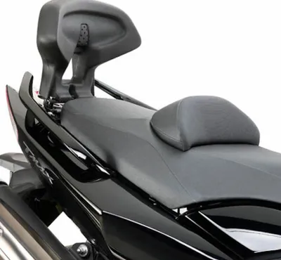 Obrázek produktu pro Opěradlo spolujezdce Yamaha T-Max 500 z Kappa 2008-2016 černé