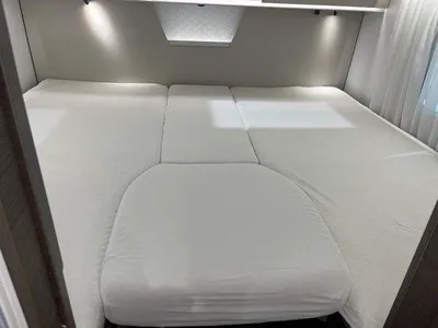 Productafbeelding van Ibenzoa® 4-delige beddengoedset voor campers, 100% katoen, hoeslaken 150x200 cm, dekbedovertrek 140x200 cm, kussensloop en kussen, geschikt tot 15 cm dik