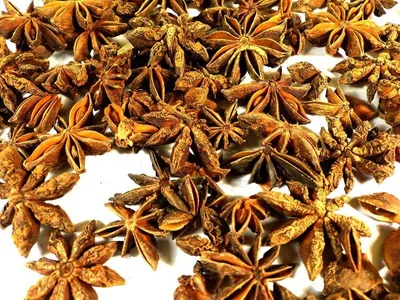 Produktbild von Sternanis ganz Naturideen® 100g